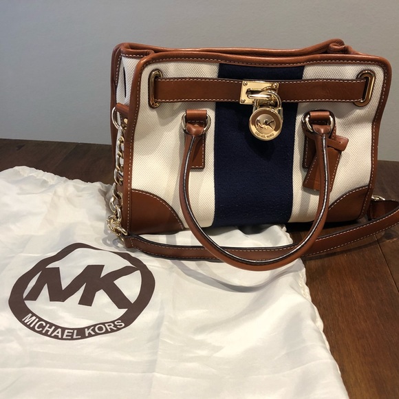 Michael Kors Handbags - Michael Kors Hamilton handbag